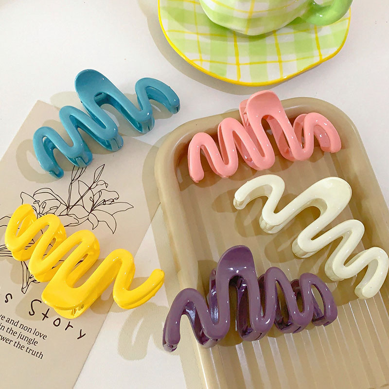 Kẹp Tóc Hình Cá Mập Màu Thạch Thời Trang Cho Nữ