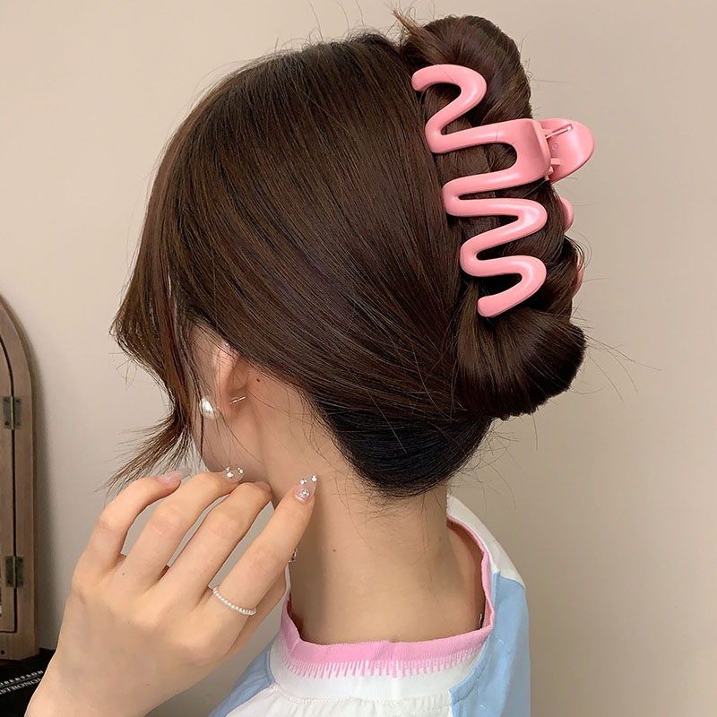 Kẹp Tóc Hình Cá Mập Màu Thạch Thời Trang Cho Nữ