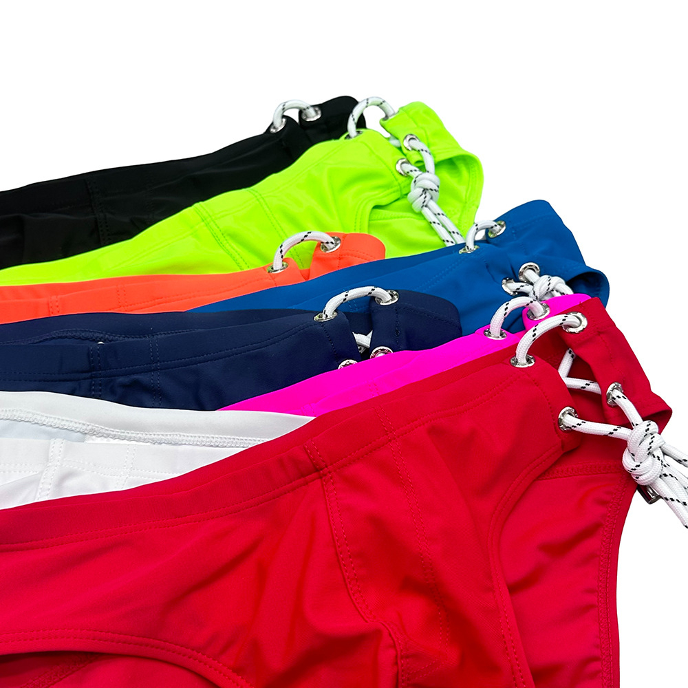 Quần Bơi Tam Giác Lưng Thấp Có Đệm Nâng Ngực GG667 Cho Nam