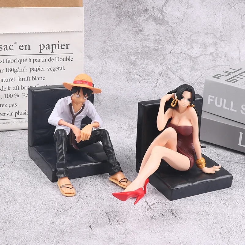 Mô Hình Đồ Chơi Nhân Vật Monkey D Luffy Boa Hancock Ngồi Ghế Sofa Bằng PVC 12cm