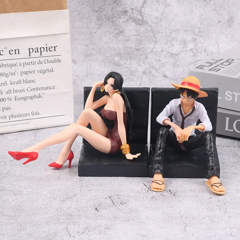 Mô Hình Đồ Chơi Nhân Vật Monkey D Luffy Boa Hancock Ngồi Ghế Sofa Bằng PVC 12cm