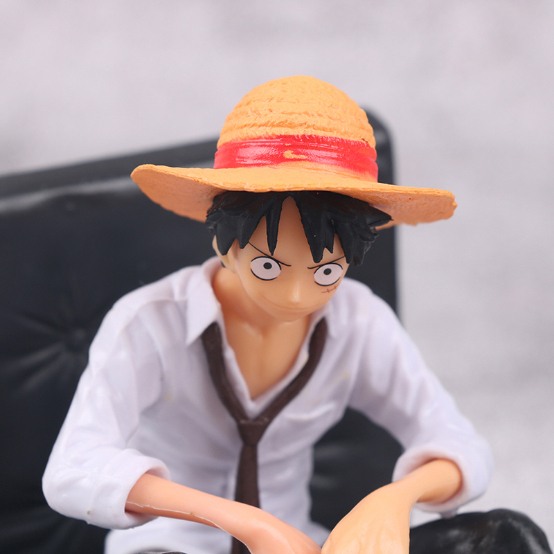 Mô Hình Đồ Chơi Nhân Vật Monkey D Luffy Boa Hancock Ngồi Ghế Sofa Bằng PVC 12cm