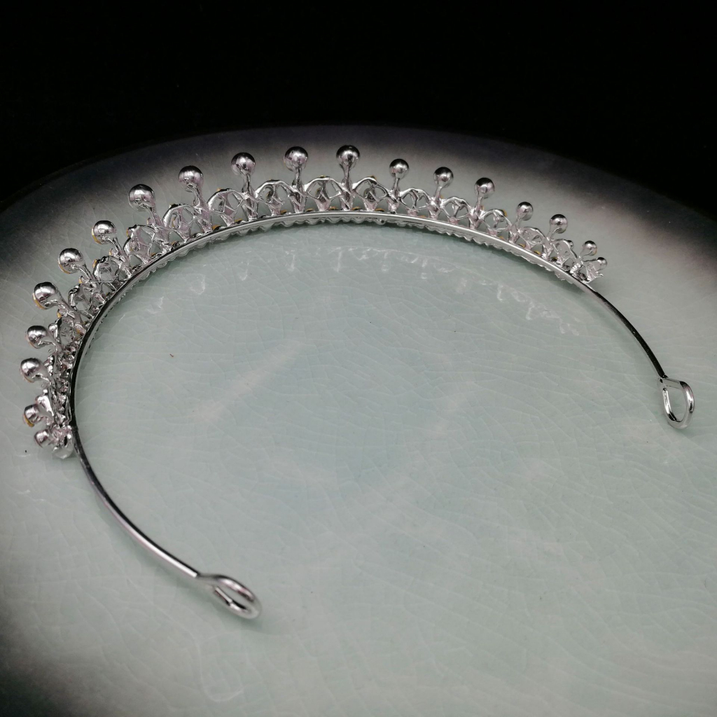 GETNOIVAS Cài Tóc Hình Vương Miện Đính Đá Lấp Lánh