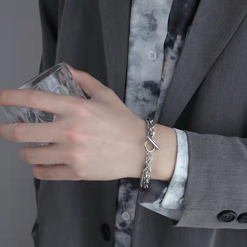 Vòng Tay Thép Titan Xếp Chồng Lên Nhau Phong Cách Hip Hop Đơn Giản Dễ Phối Đồ Cho Nam Và Nữ