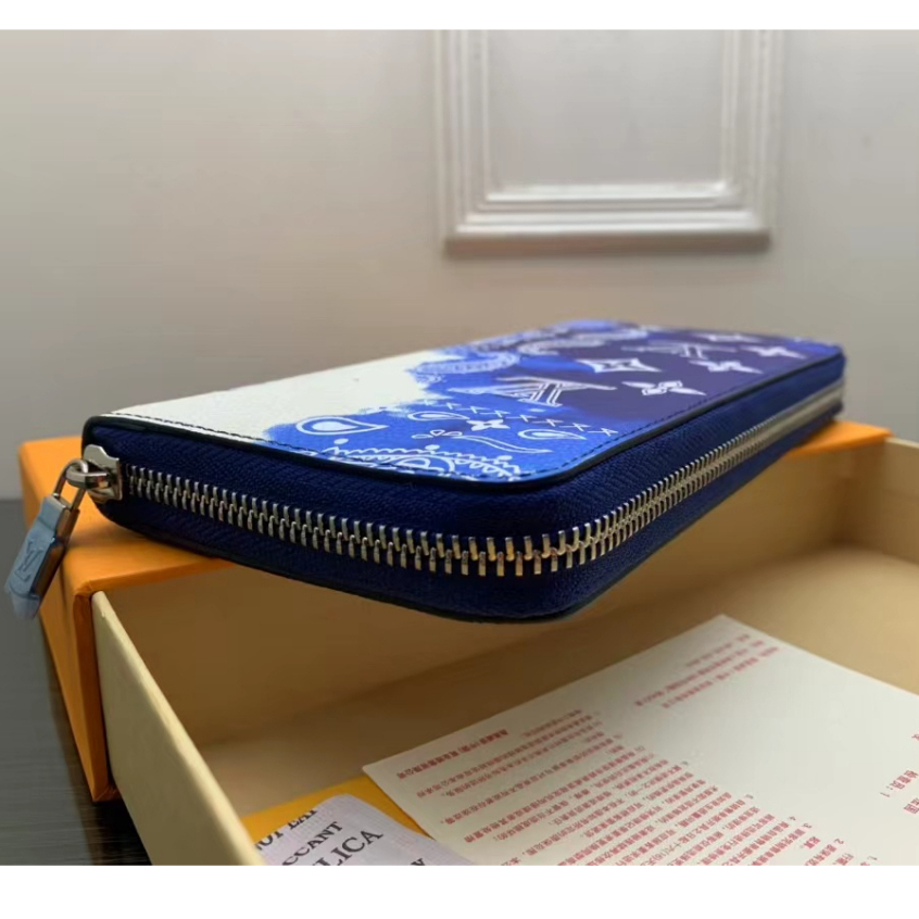 Ốp Điện Thoại Louis Vuitton M81403 Dáng Dài Phối Khóa Kéo Cho Nam