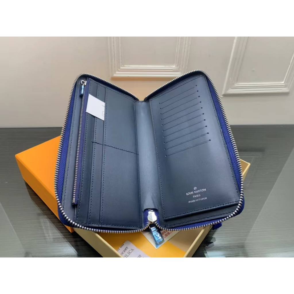 Ốp Điện Thoại Louis Vuitton M81403 Dáng Dài Phối Khóa Kéo Cho Nam