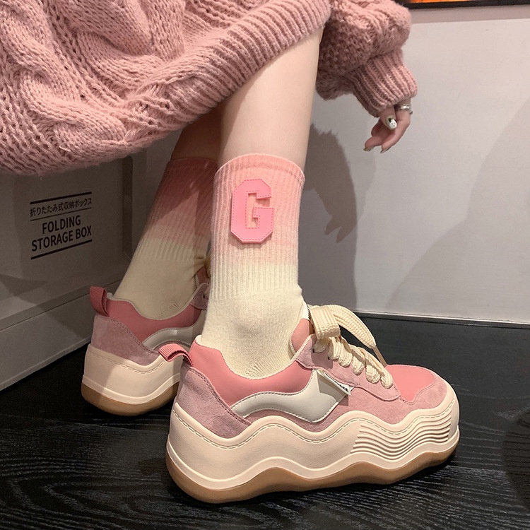 Giày Thể Thao Nữ Đế Dày Bánh Mì Phong Cách Hồng Kông Dễ Phối Đồ Thời Trang HZFWS1716
