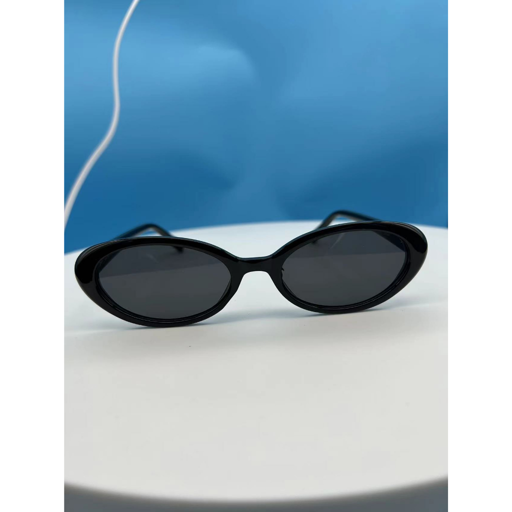 Kính Mát Hình Oval Nhẹ Nhàng Mới 2023