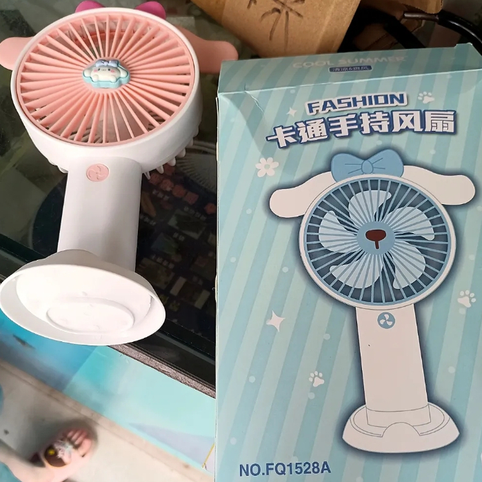 Quạt Sạc USB Cầm Tay Để Bàn Hình Kuromi Cún Melody Tai To Dễ Thương