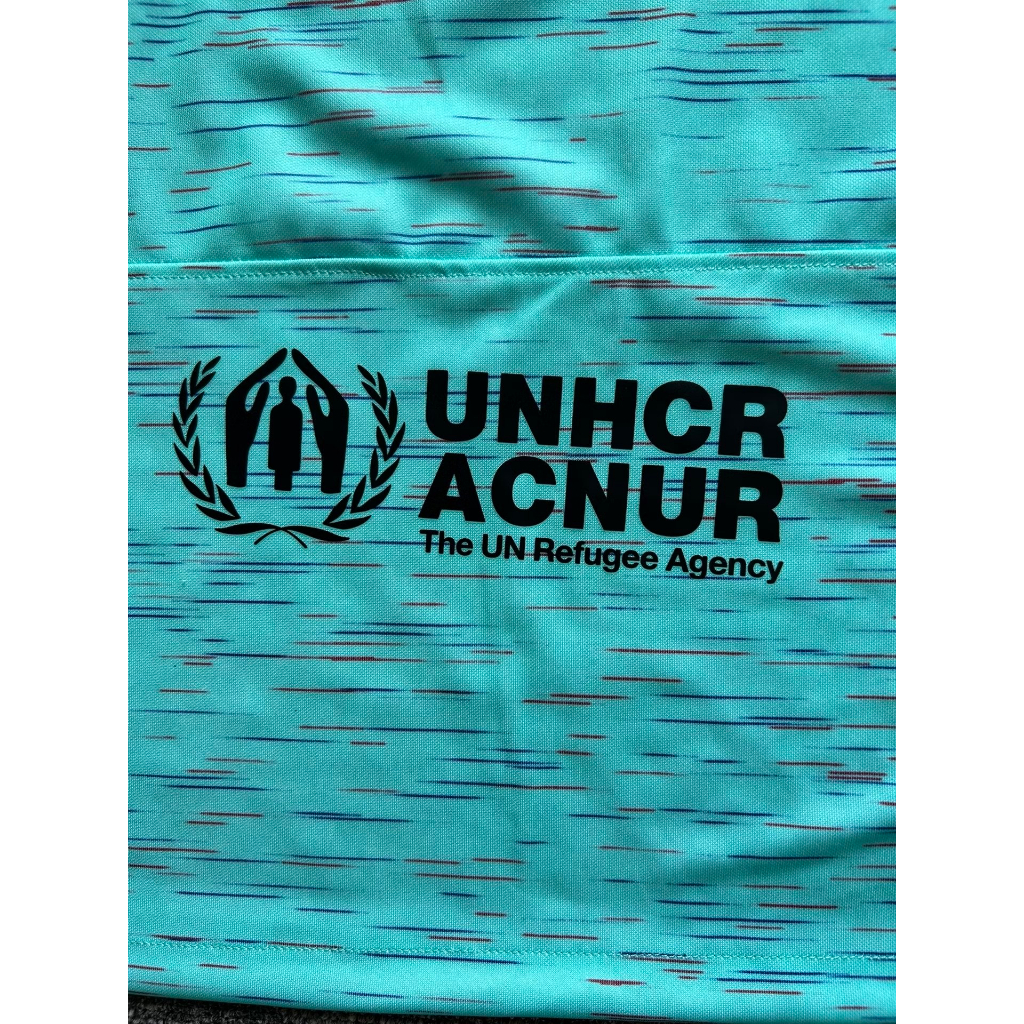 Áo Thun Đá Banh Màu Xanh Lá Số 23 / 24 Đội Tuyển Barcelona