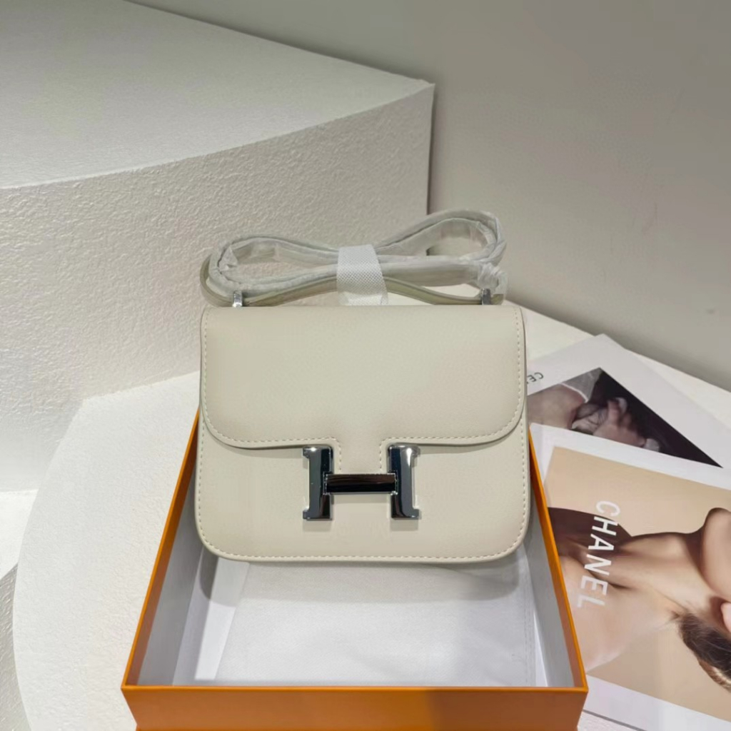 Túi Đeo Vai Da Bò Thật Dáng Vuông Nhỏ Thoải Mái Phong Cách Mới Kèm Hộp Đựng Cho Nữ777777-5285