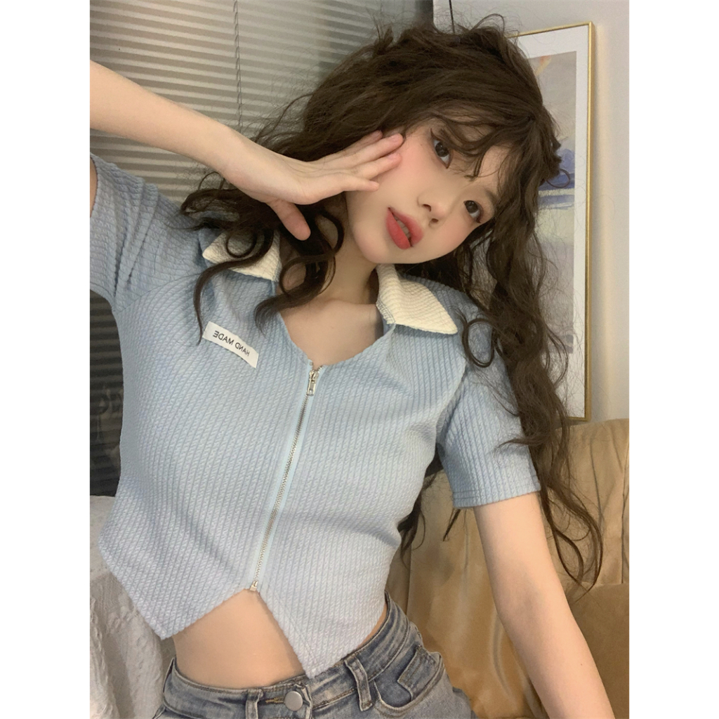 Kaisike Áo polo Tay Ngắn Dáng Ôm Có Khóa Kéo In Chữ Phong Cách Hàn Quốc Thời Trang Mùa Hè 2023 Cho Nữ