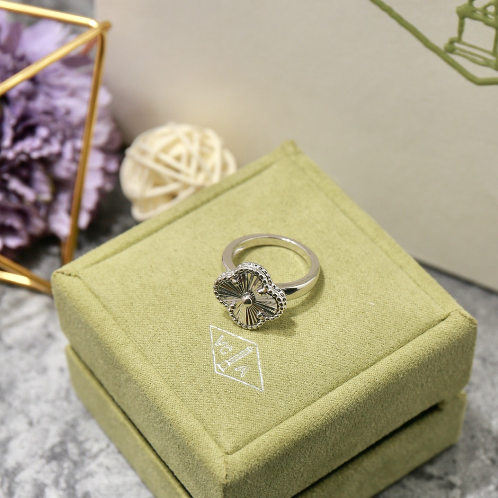 Nhẫn Mạ Vàng 18K Thời Trang Cho Cặp Đôi