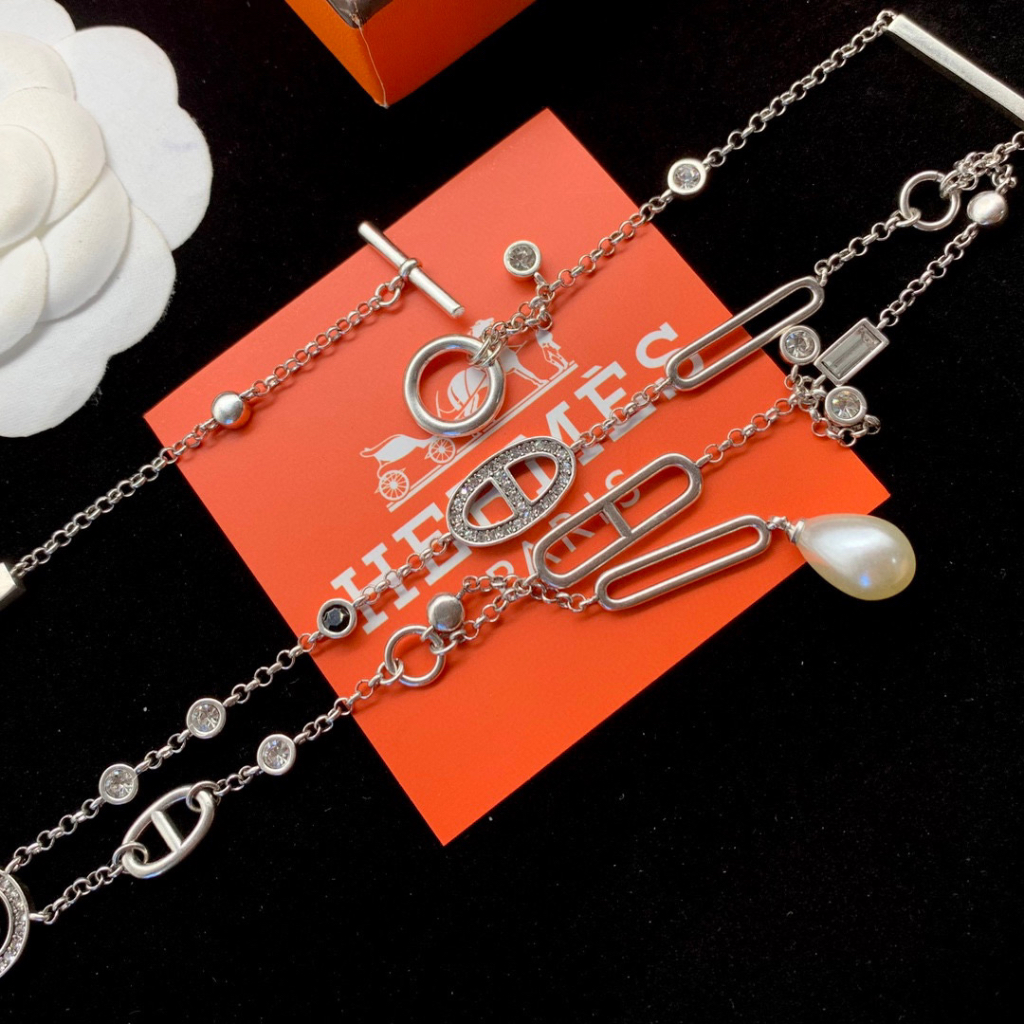 Vòng cổ Ngọc Trai Đôi Hình Mũi Heo Đính Kim Cương Nhân Tạo Sang Trọng Thời Trang Năm 2023