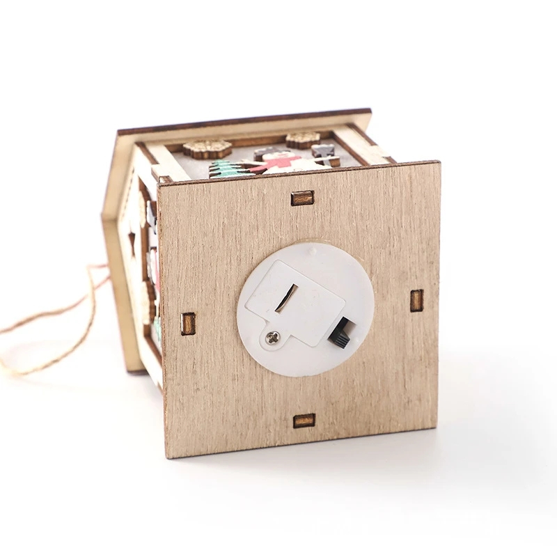 Ngôi Nhà Gỗ Có Đèn LED Phát Sáng DIY Trang Trí Giáng Sinh Năm Mới