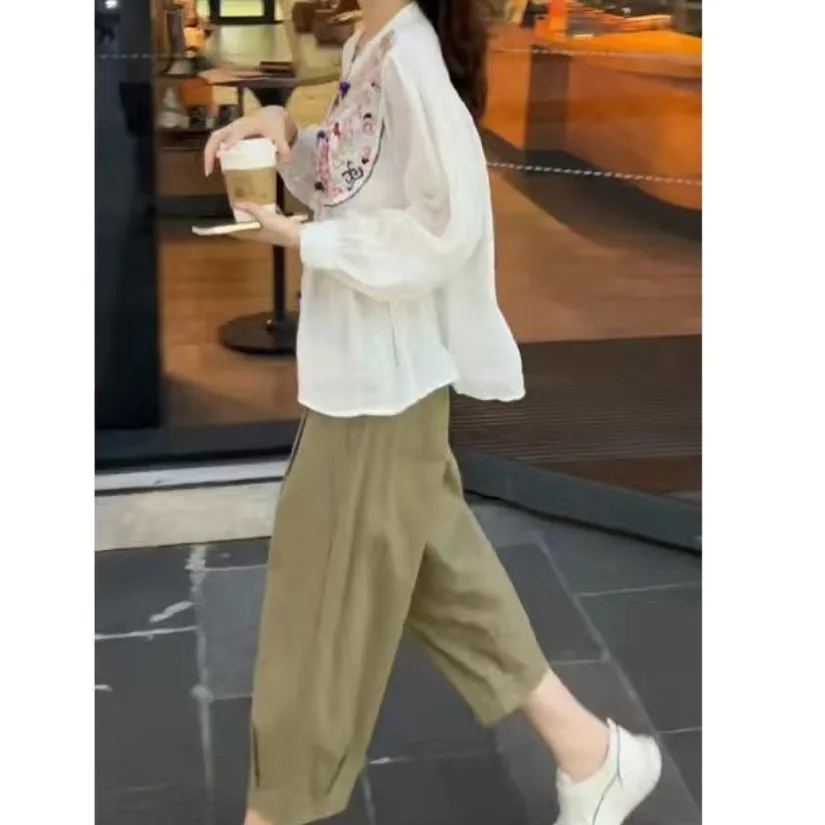 Áo Sơ Mi Cotton Lanh Cổ Đứng Tay Lửng Thêu Họa Tiết Thời Trang Cho Nữ