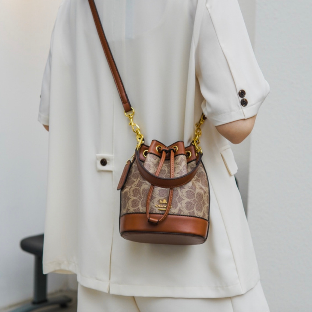 Túi Đeo Chéo Thời Trang 2023 Cho Nữ