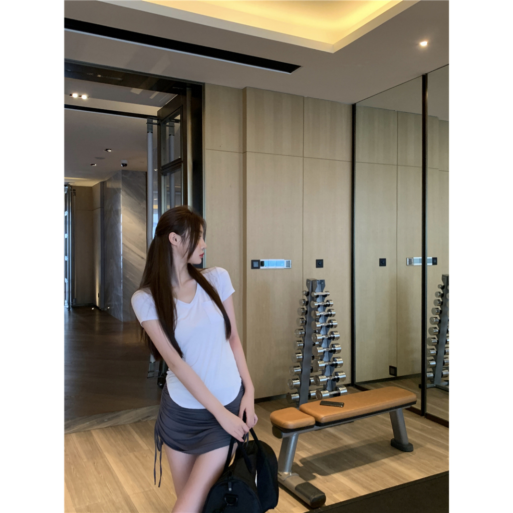 Áo Thun Nữ Tay Ngắn Cổ Chữ V Màu Sắc Thanh Lịch