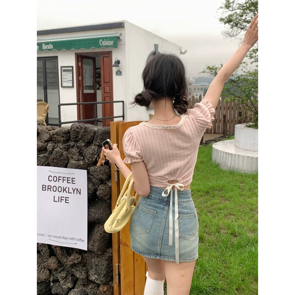 Áo Thun Ngắn Tay Cổ Vuông Phối Ren Eo Cao Thời Trang Cho Nữ