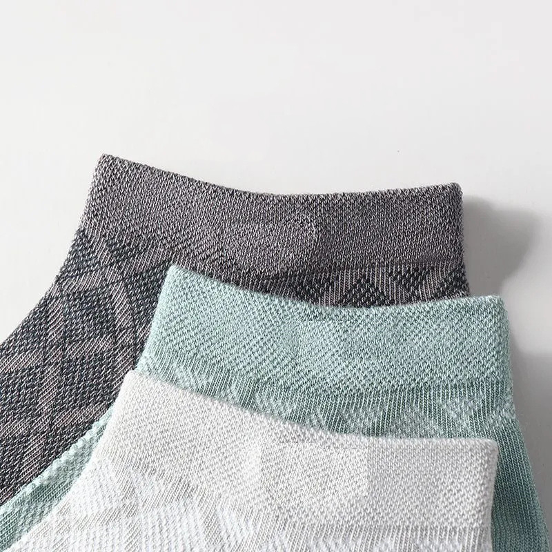 Vớ Thể Thao Bằng Cotton Lưới Mỏng Thoáng Khí Khử Mùi Bảo Vệ Gót Chân Mùa Hè Cho Nam