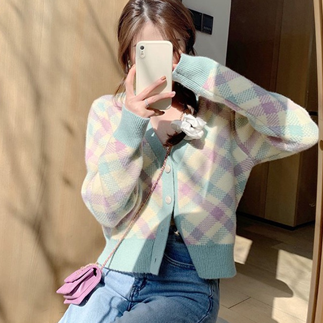 Áo Khoác Len Cardigan Cổ V Tay Dài Họa Tiết Kẻ Sọc Đính Kim Cương Giả Kiểu Hàn Quốc Chất Lượng Cao Cho Nữ