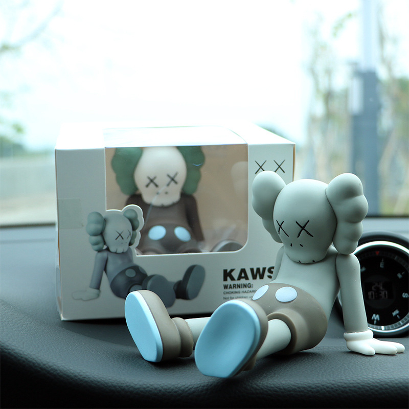 Mô Hình Nhân Vật KAWS 23 Phong Cách XX Eyes Nằm Bằng PVC Trang Trí Xe Hơi Phiên Bản Giới Hạn 2023