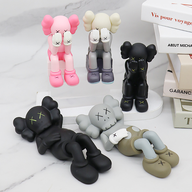 Mô Hình Nhân Vật KAWS 23 Phong Cách XX Eyes Nằm Bằng PVC Trang Trí Xe Hơi Phiên Bản Giới Hạn 2023