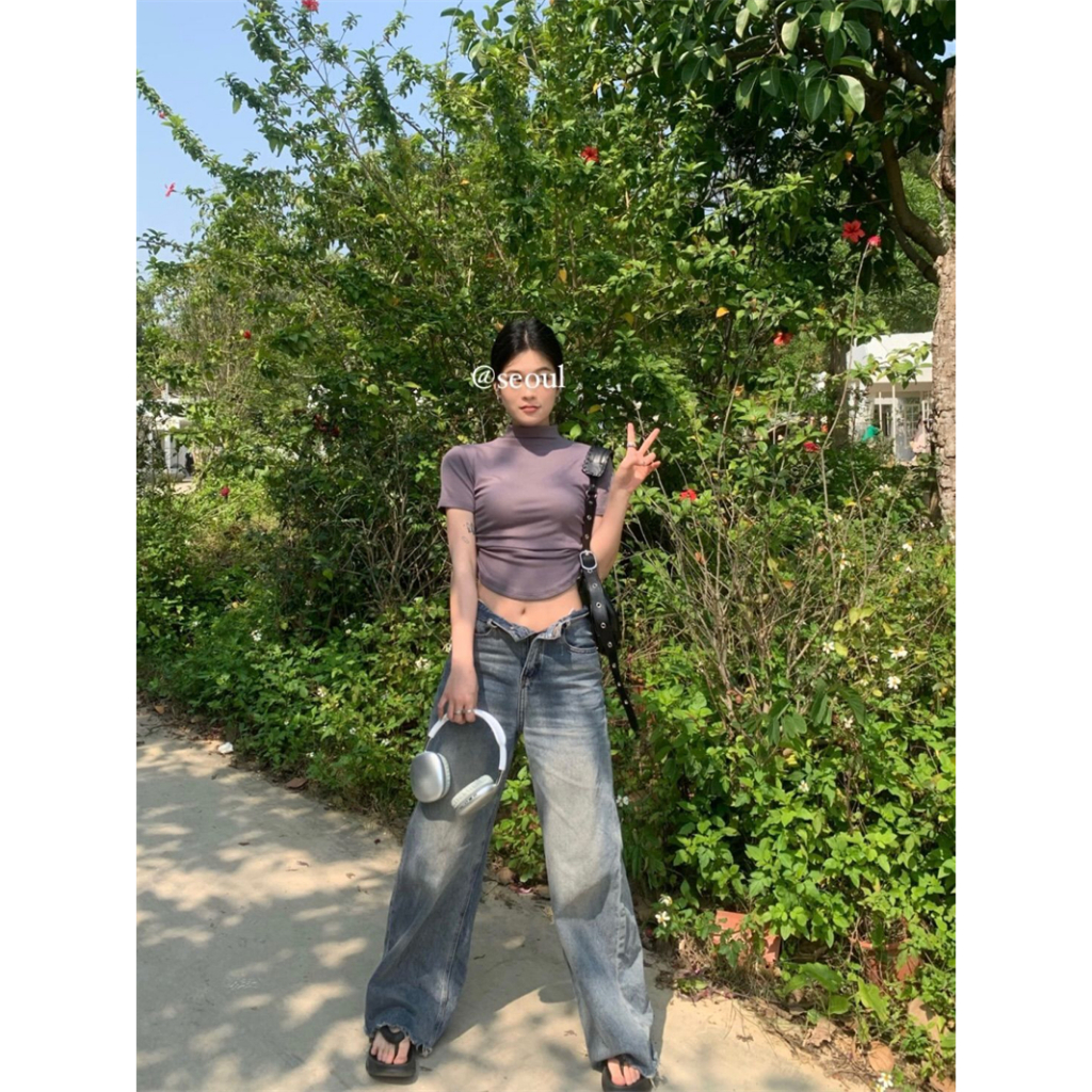 Áo Thun Tay Ngắn Cổ Cao Dáng Ôm Thời Trang Mùa Hè Quyến Rũ Cho Nữ