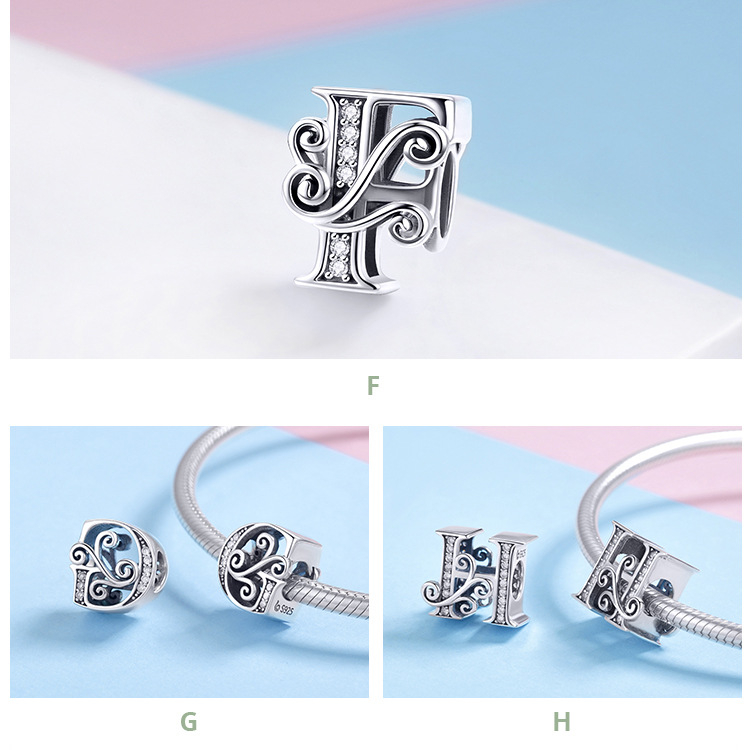 Hạt Charm Mạ Bạc 925 Hình 26 Chữ Cái Đính Hoa Pandora 925