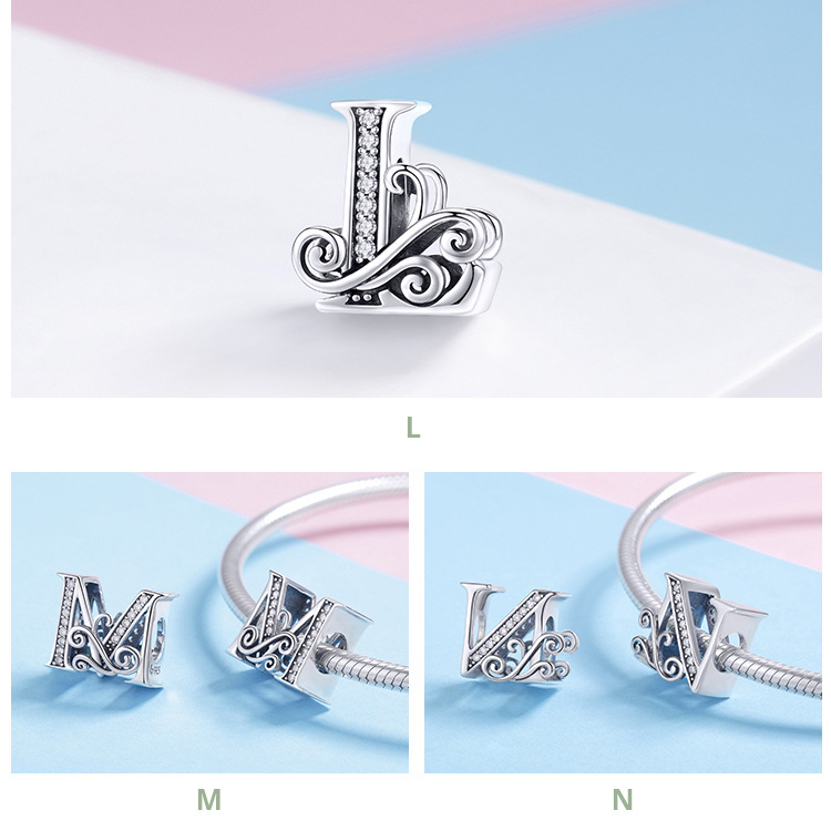 Hạt Charm Mạ Bạc 925 Hình 26 Chữ Cái Đính Hoa Pandora 925
