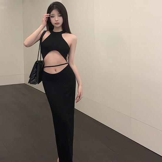 🔥có hàng sẵn🔥 Đầm Dài Sát Nách Màu Đen Trơn Dáng Ôm Thời Trang Mùa Xuân Quyến Rũ Cho Nữ