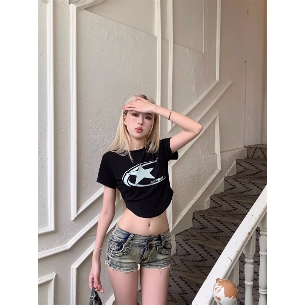 Áo Croptop Tay Ngắn In Họa Tiết Cô Gái Giao Thông Mỹ Dáng Ôm Quyến Rũ Cho Nữ