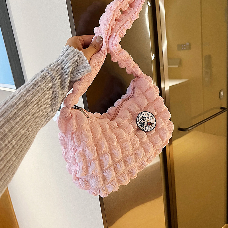 Túi Đeo Chéo Xếp Ly Cỡ Lớn Hình Đám Mây Joker Mới Cho Nữ