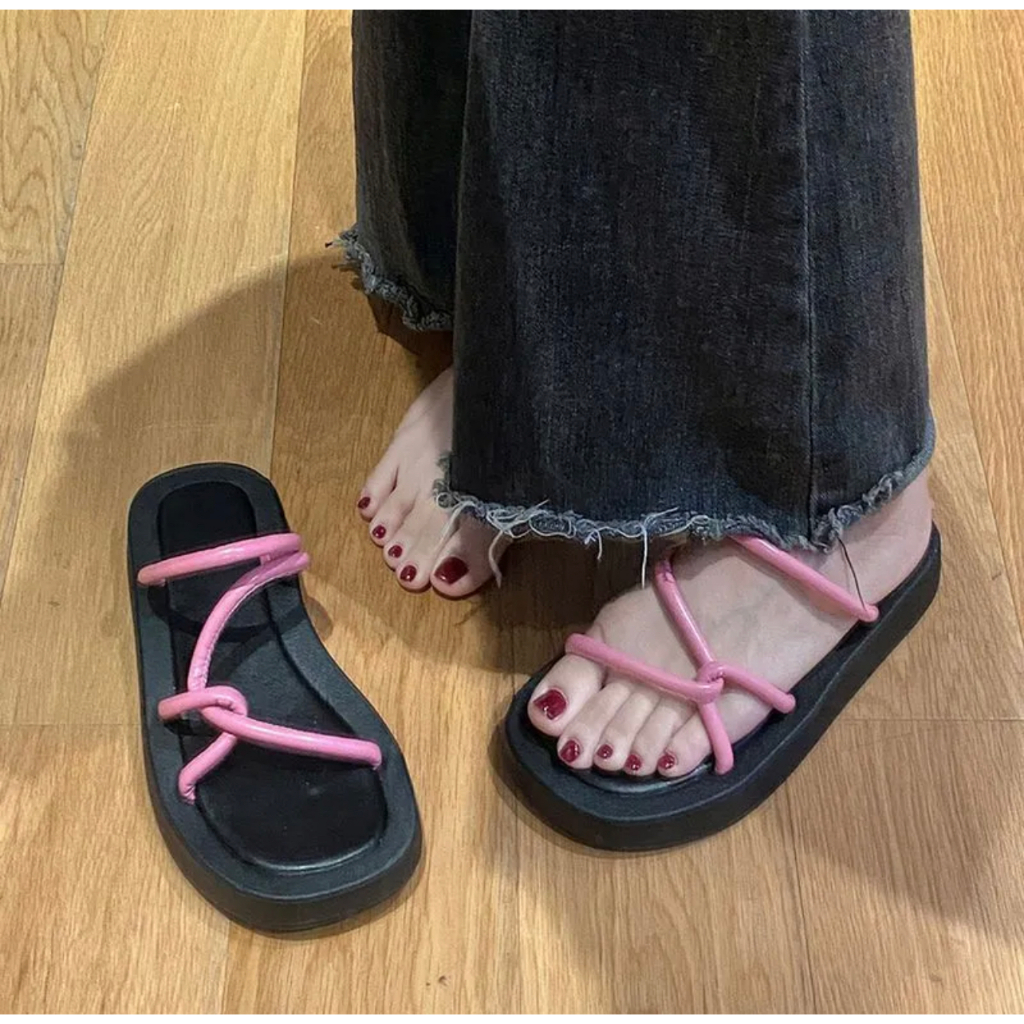 KaBaiQi Dép bánh mì guốc dép giày nữ Màu Sắc Đơn Giản Thoải Mái Cao Gót Chống Trơn Trượt dép đế xuồng 27ZHDLX062504