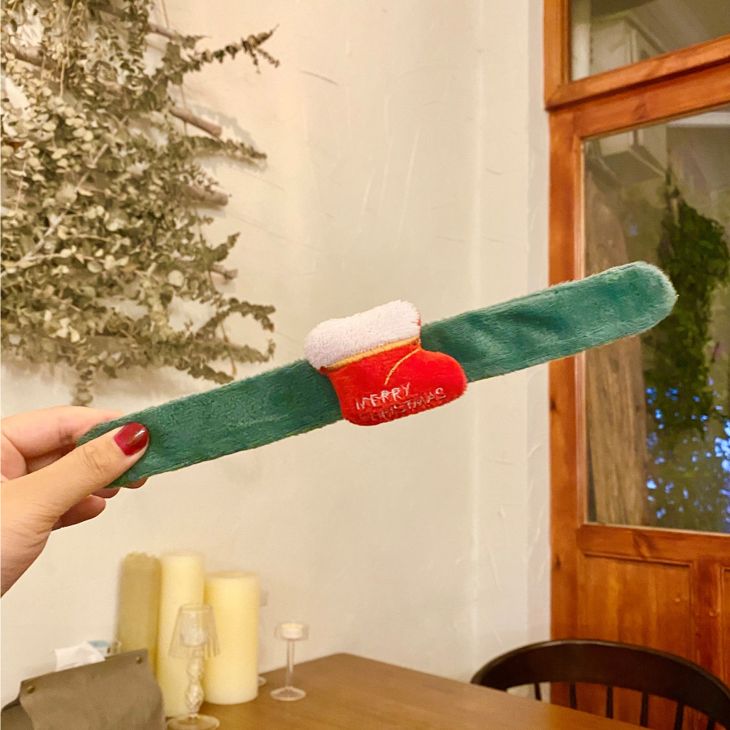 Vòng Đeo Tay Trang Sức Giáng Sinh Năm Mới Rộng 24.5cm Có Khóa Bấm