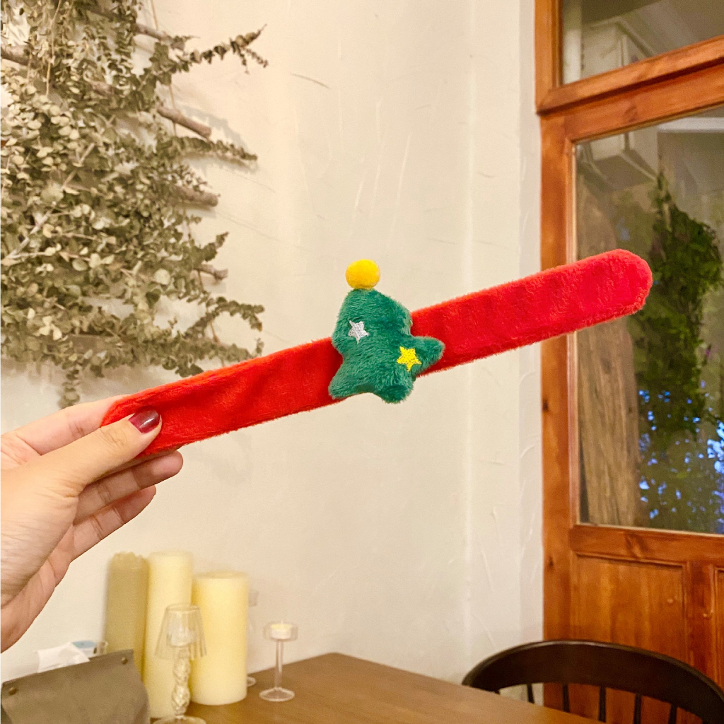 Vòng Đeo Tay Trang Sức Giáng Sinh Năm Mới Rộng 24.5cm Có Khóa Bấm