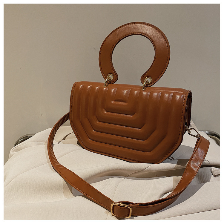 Túi đeo vai xách tay dáng vuông nhỏ thiết kế đơn giản thời trang thu đông mới dành cho nữ