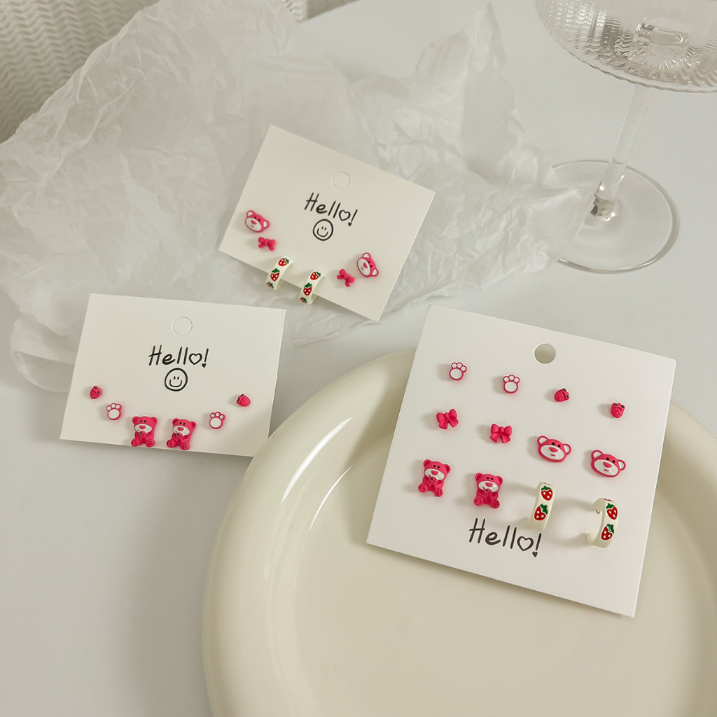 Khuyên Kẹp Vành Tai Không Cần Xỏ Lỗ Hình Tai Gấu / Dâu Tây Nhỏ Dễ Thương Thời Trang Cho Nữ Sinh Và Học Sinh Không C