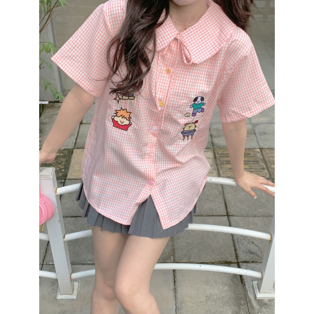QOEDDV Áo Sơ Mi Tay Ngắn Cổ Búp Bê Họa Tiết Sọc Caro Thêu Họa Tiết Ngọt Ngào Thời Trang Mùa Hè Mới Cho Nữ