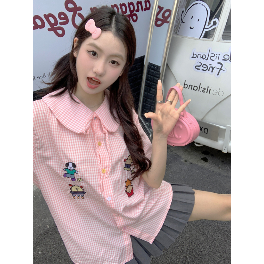 QOEDDV Áo Sơ Mi Tay Ngắn Cổ Búp Bê Họa Tiết Sọc Caro Thêu Họa Tiết Ngọt Ngào Thời Trang Mùa Hè Mới Cho Nữ