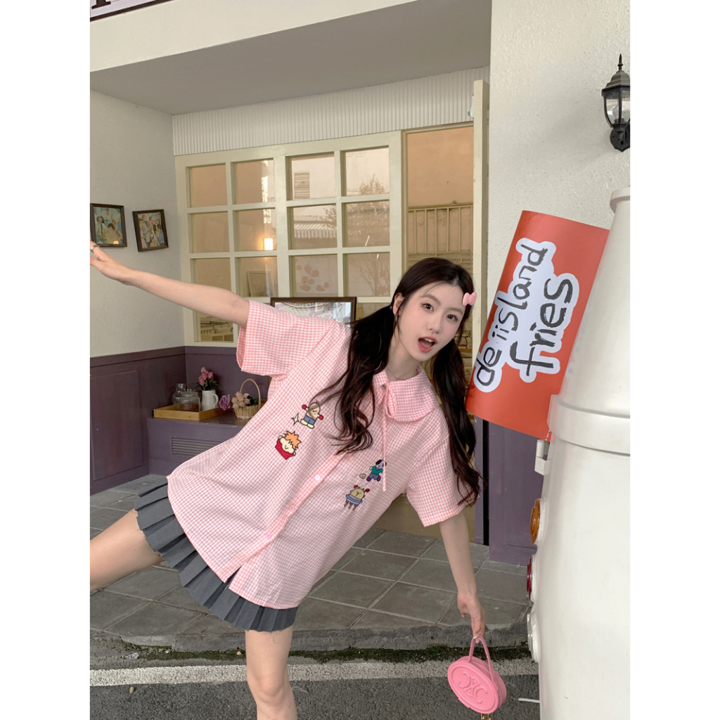 QOEDDV Áo Sơ Mi Tay Ngắn Cổ Búp Bê Họa Tiết Sọc Caro Thêu Họa Tiết Ngọt Ngào Thời Trang Mùa Hè Mới Cho Nữ