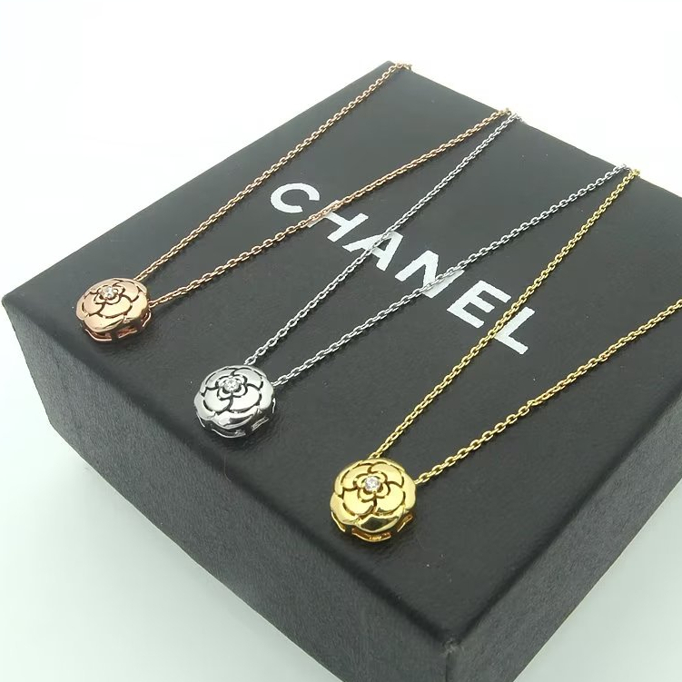 2023 Vòng cổ Camellia Vàng hồng 18k dây chuyền nữ
