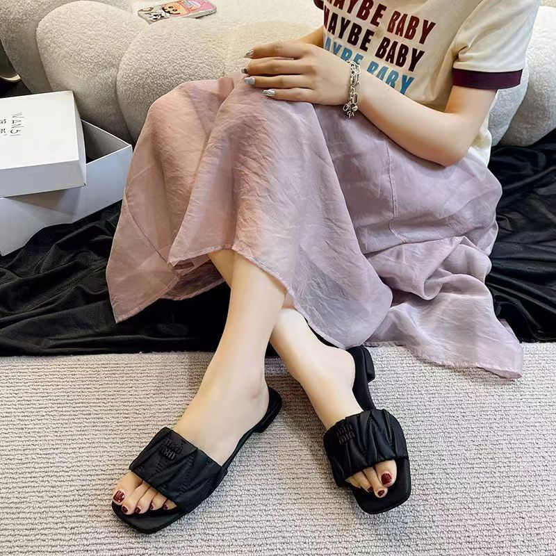 Dép Đế Bằng Mũi Vuông Xếp Ly Thời Trang Cho Nữ