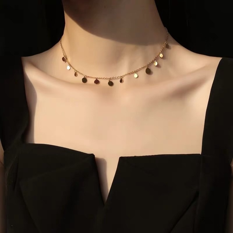 Dây Chuyền Thép Titan Mạ Vàng 18k Mặt Vuông Nhỏ Thời Trang