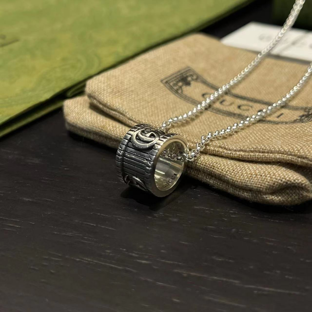 Ucci Vòng Cổ Mặt Bánh Răng Đôi G Phong Cách retro