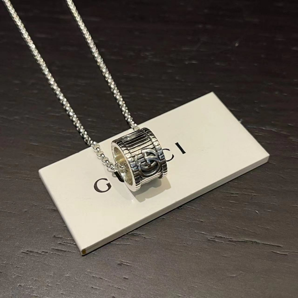 Ucci Vòng Cổ Mặt Bánh Răng Đôi G Phong Cách retro