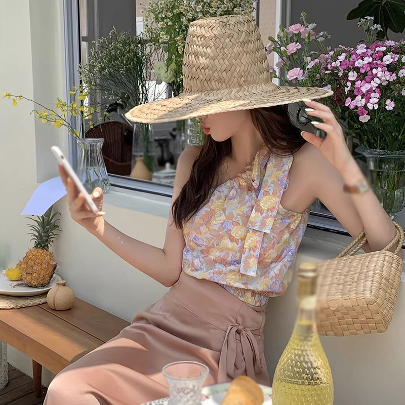 Áo Hai Dây Họa Tiết Hoa Thời Trang Mùa Hè Ngọt Ngào Cho Nữ