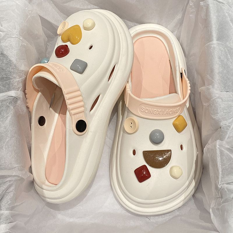 🌟Mới 2023🌟sandal nữ  dép chống trượt đáy dày xuyên thấu  họa tiết hoạt hình thời trang 2023 bánh mì dép  AA6462