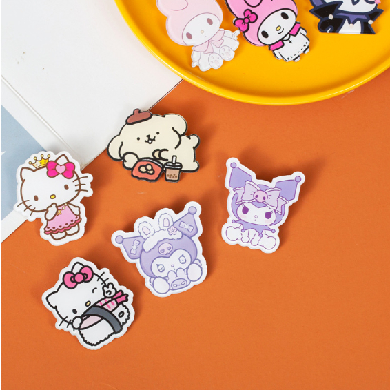 Ghim Cài Áo Hình Sanrio Bằng Acrylic Mềm Mại Dễ Thương