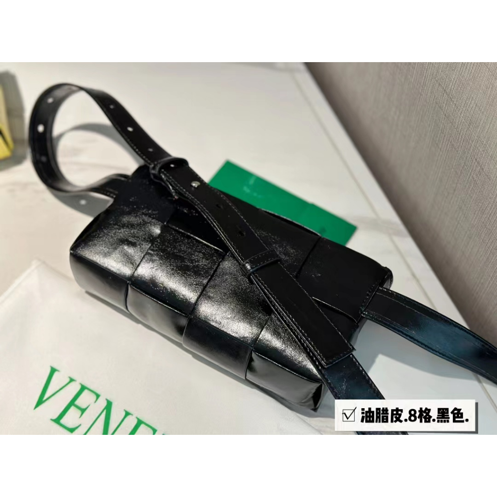 Botega Túi Da Sáp Dầu Bện Chéo Thời Trang Thanh Lịch